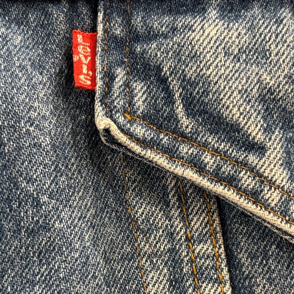 Vintage 80s Levi’s San Francisco Sherpa Lined Denim Trucker Jacket 40L - Picture 10 of 16